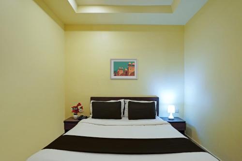 Fotografie z fotogalerie ubytování Hotel O Poonam Palace v destinaci Ahmadábád
