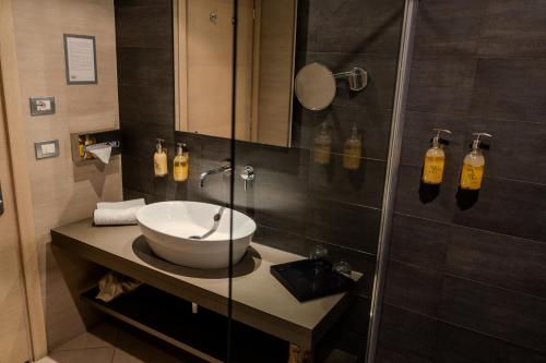 Koupelna v ubytování Capovaticano Resort Thalasso Spa