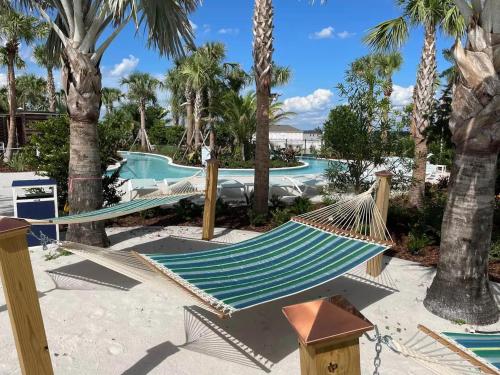 Luxurious 5BR w Pool, Spa, Game Room & BBQ Grill photo 59