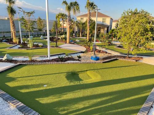 Luxurious 5BR w Pool, Spa, Game Room & BBQ Grill photo 62
