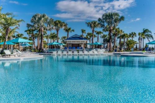 Luxurious 5BR w Pool, Spa, Game Room & BBQ Grill photo 51