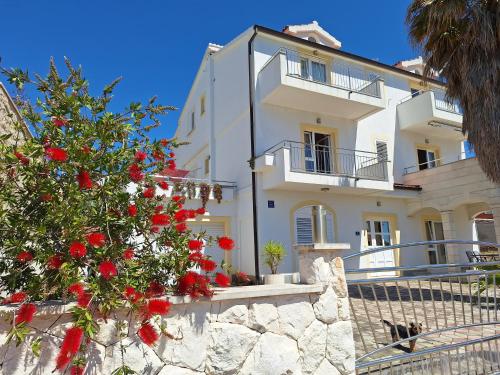 Apartments Primosten