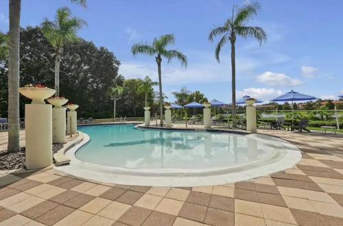 Stay Close to Disney in Your 3-Bedroom Haven photo 30