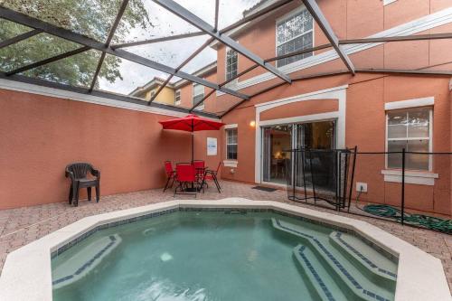 Stay Close to Disney in Your 3-Bedroom Haven photo 19