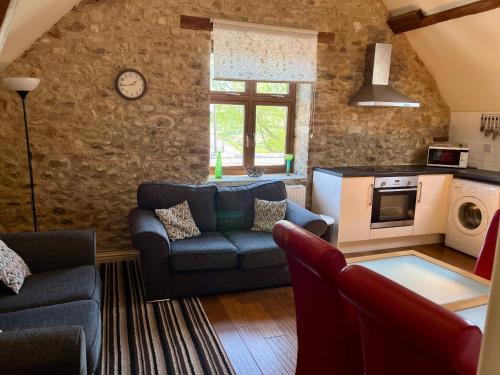 Η κουζίνα ή μικρή κουζίνα στο Hills Farm Stays