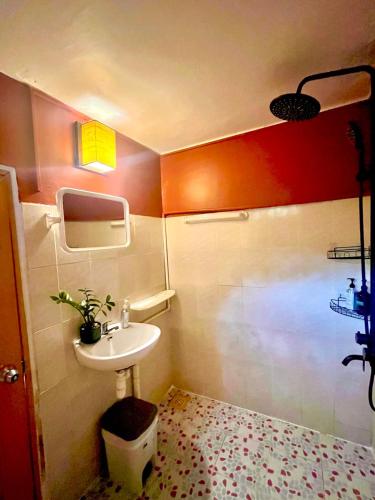 Ένα μπάνιο στο Mettā Guesthouse Kampot