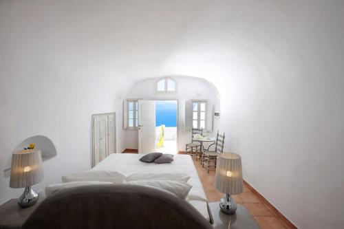 Elegant Santorini House Villa Horizon Caldera View-Outdoor Hot