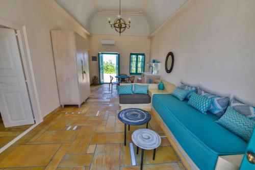 Magnificent Santorini Villa 3 Bedrooms Villa Royal Beautiful Caldera View