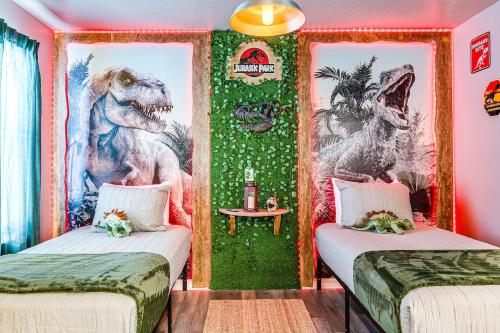 Unwind in Your 5-Bedroom Oasis photo 6
