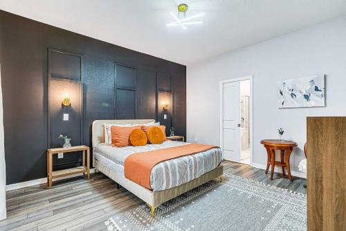 Unwind in Your 5-Bedroom Oasis photo 20