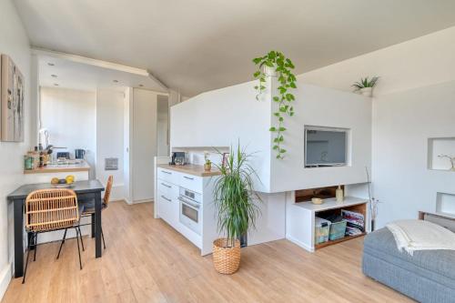 Photo de la galerie de l'établissement Beautiful studio near the Pantheon, à Paris