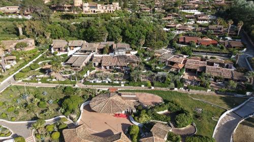 an aerial view of a village with many homes at Esclusiva villa sul mare Tropea in Parghelia