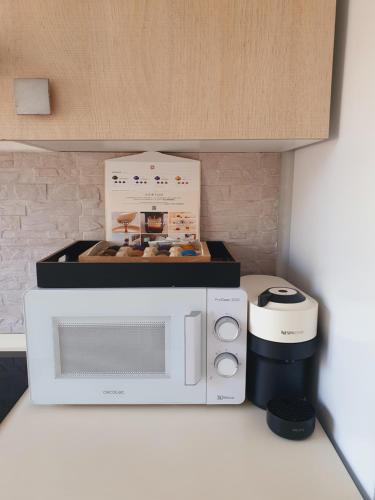 Η κουζίνα ή μικρή κουζίνα στο Apartamento Cambrils!!!