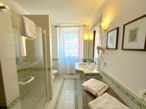 Bilik mandi di Sottocastello Apartments