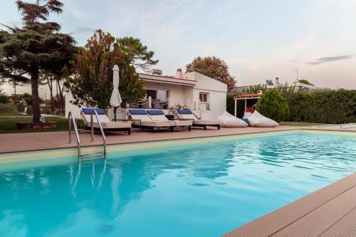 Oceana - Exclusive Beachfront Villa with Private Pool and BBQ by GG