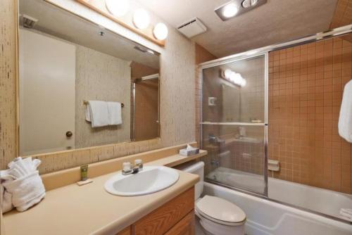 Koupelna v ubytování Lodge at Mountain Village by Park City Vacations