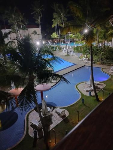 La alberca dentro o cerca de Porto de galinhas flat marulhos resort