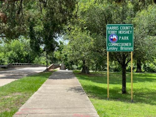 a sign for a park on the side of a road at Staybridge Suites Houston West - Energy Corridor by IHG in Houston