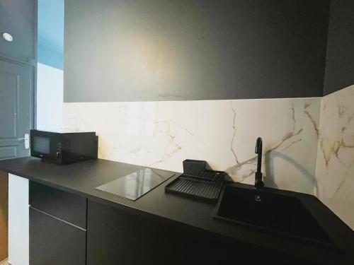 Photo de la galerie de l'établissement Suite Opium - Check in h24 - proche gare Perrache, à Lyon