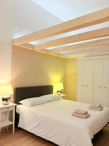 Midtown Studio Apartment