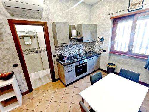 Top Apartments Roma 1 Metro A Free Parking