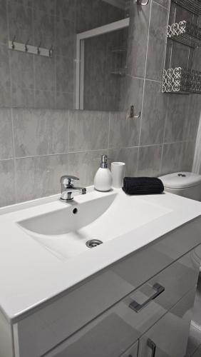 Apartamento Rodriguez de la Fuento photo 20