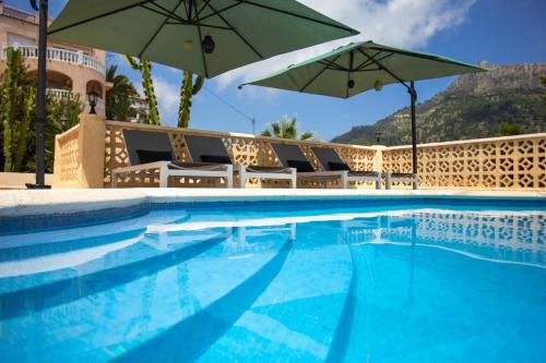 Beautiful villa with private pool and amazing view