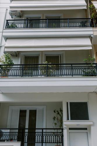 Cozy 2 Bedroom Apartment Gaia by Philoxenia