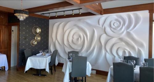 Restaurace v ubytování Auberge MicKy Inc