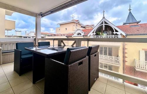 Résidence Riviera - T2, situé en centre-ville proche de la plage MAE-2661