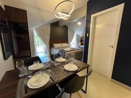 Ένα ή περισσότερα κρεβάτια σε δωμάτιο στο Loft Dona Clara 203 no Centro de Pomerode