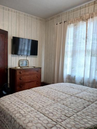 Katil atau katil-katil dalam bilik di Hemlock House