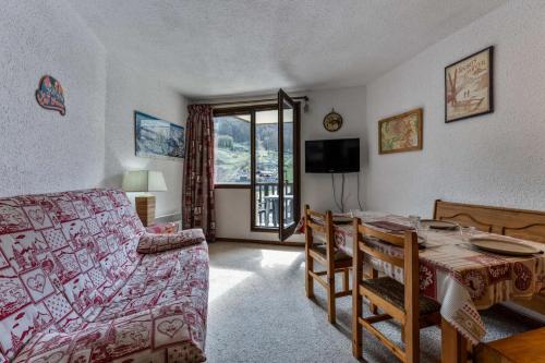 Résidence Le Cairn - Joli studio 4 personnes au centre des Orres 1650 MAE-0343