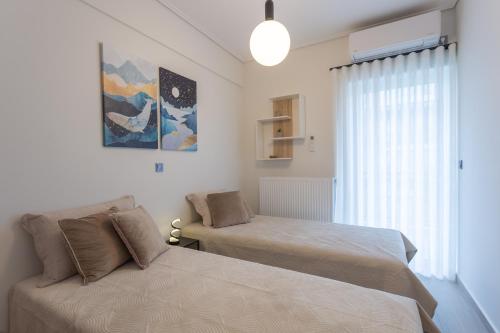 Bright 2 Bedroom Apartment Helios by Philoxenia