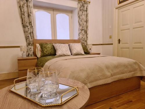 Ein Bett oder Betten in einem Zimmer der Unterkunft Guest Lodge