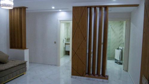 Bilik mandi di A&R Apartment Nador Jadid Hay Al Matar ,Klimatisiert,Air-Conditioned