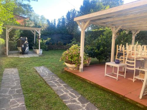 Κήπος έξω από το Le Selvarelle mare&collina