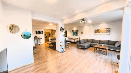 Billede fra billedgalleriet på MG Residence Boutique Holiday Home i Korakiaí