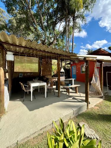 Taman di luar Kitnet Aconchegante Simples e Bem Localizada
