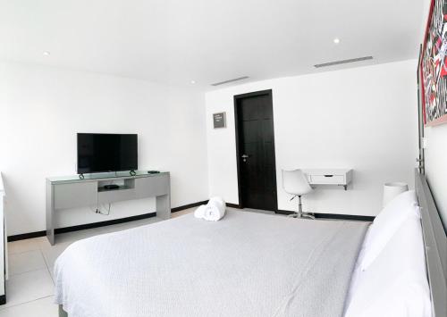 Departamento lujoso en puerto santa ana