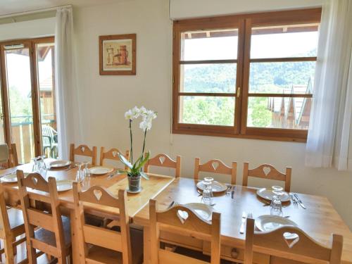 Fotografie z fotogalerie ubytování Charming Savoyard Apartment v destinaci Giez