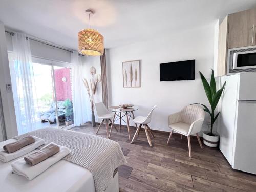Style & comfort in Benalmádena - Pool available seasonally