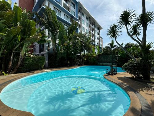 Πισίνα στο ή κοντά στο Condo fodr rent The bell