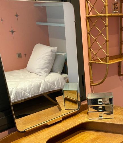 Atypical 5-person house with patio, downtown, air-conditioning