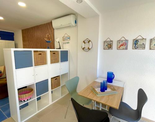 Fotografie z fotogalerie ubytování CASA BERARDI Apartment - Steps from the Beach and Train Station, Perfect for Sunsets v destinaci Anzio