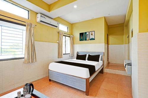 迈索尔Hotel O NIE College Mysore Formerly Varadashree Comforts的相册照片