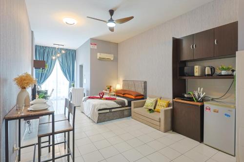 Postel nebo postele na pokoji v ubytování 5mins to Sunway Pyramid #Subang SS15 Cozy Studio Menara Rajawali