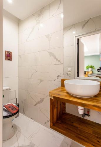 Photo de la galerie de l'établissement Stunning apartment - 3BR-10P - Bastille-Voltaire, à Paris