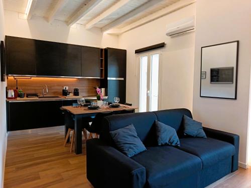 Kuchyň nebo kuchyňský kout v ubytování Orelli House - TriLocal Superior "2 Bedrooms & 2 Bathrooms "