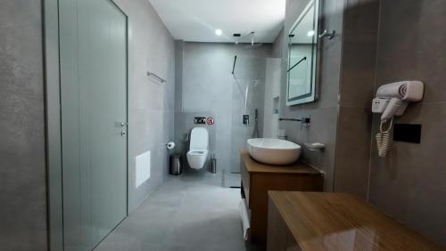 Ένα μπάνιο στο Hotel Boutique Onix